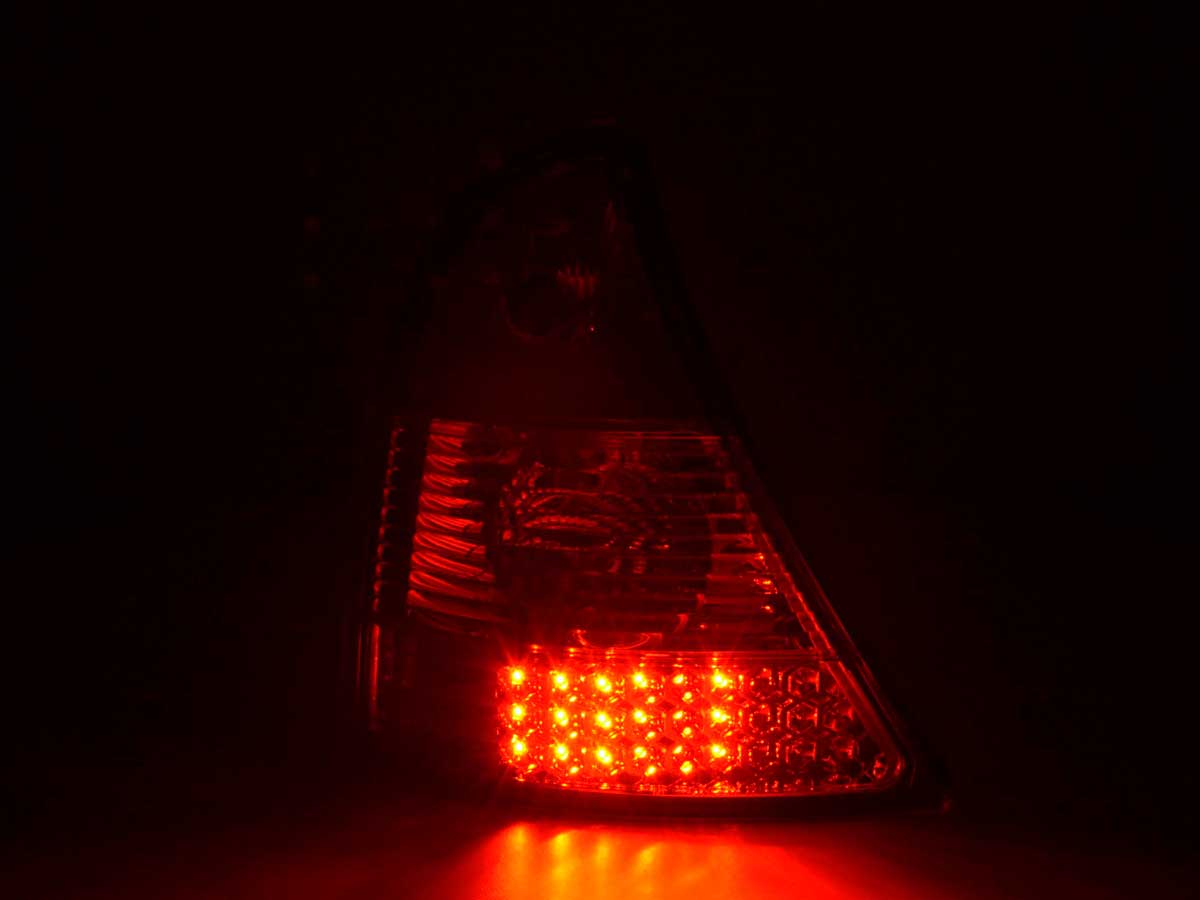 LED Rückleuchten Set Renault Clio Typ B 01-04 chrom LED Rückleuchten Set Renault Clio Typ B 01-04 chrom